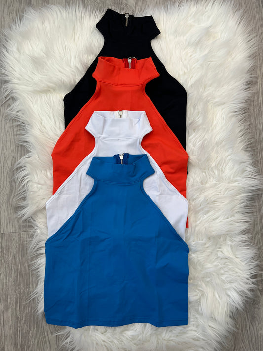 Elevate Your Style with Our Chic Backless Crop Tops - A Must-Have for Fashionistas