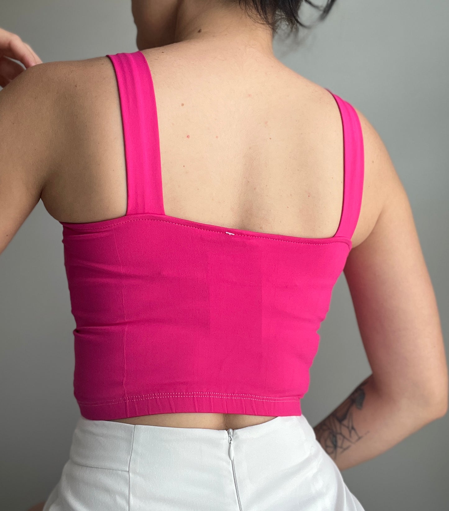 PINK CROP TOP BACK SIDE