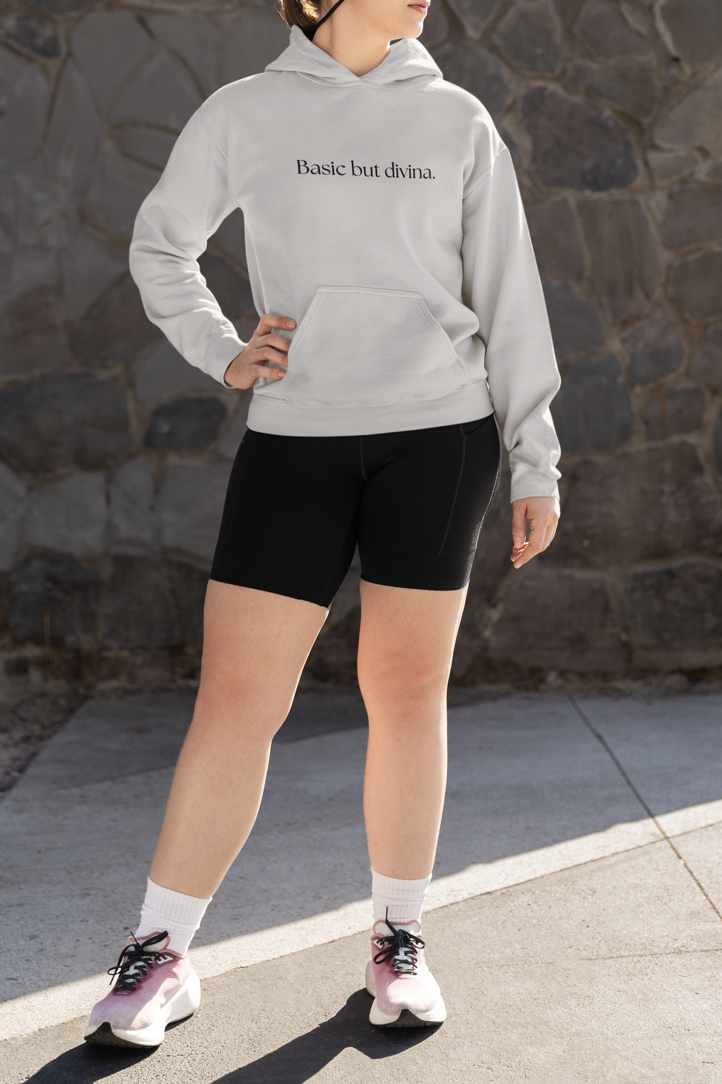 BASIC BUT DIVINA. HOODIES