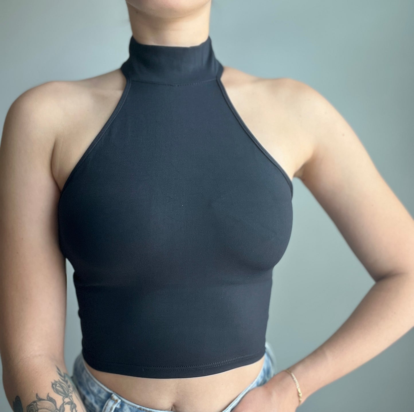 Backless Crop Top - DIVINA CLOTHING STORE