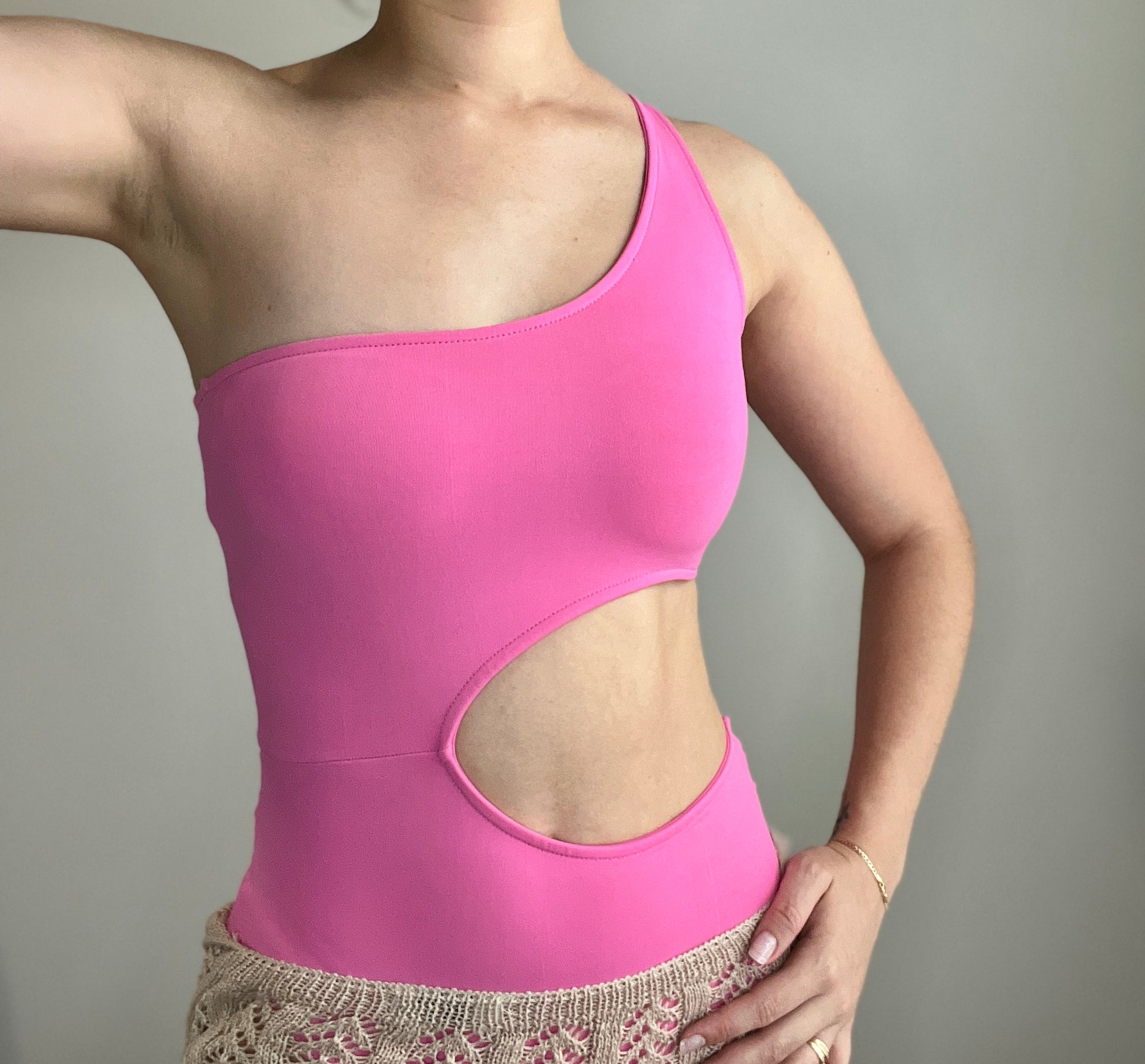 Cut-Out One shoulder Body - DIVINA CLOTHING STORE