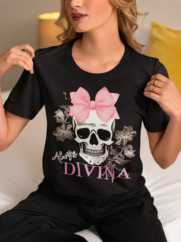 HALLOWEEN (ALWAYS DIVINA TSHIRT)