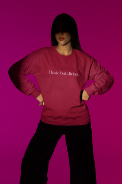 BASIC BUT DIVINA. SWEATSHIRT